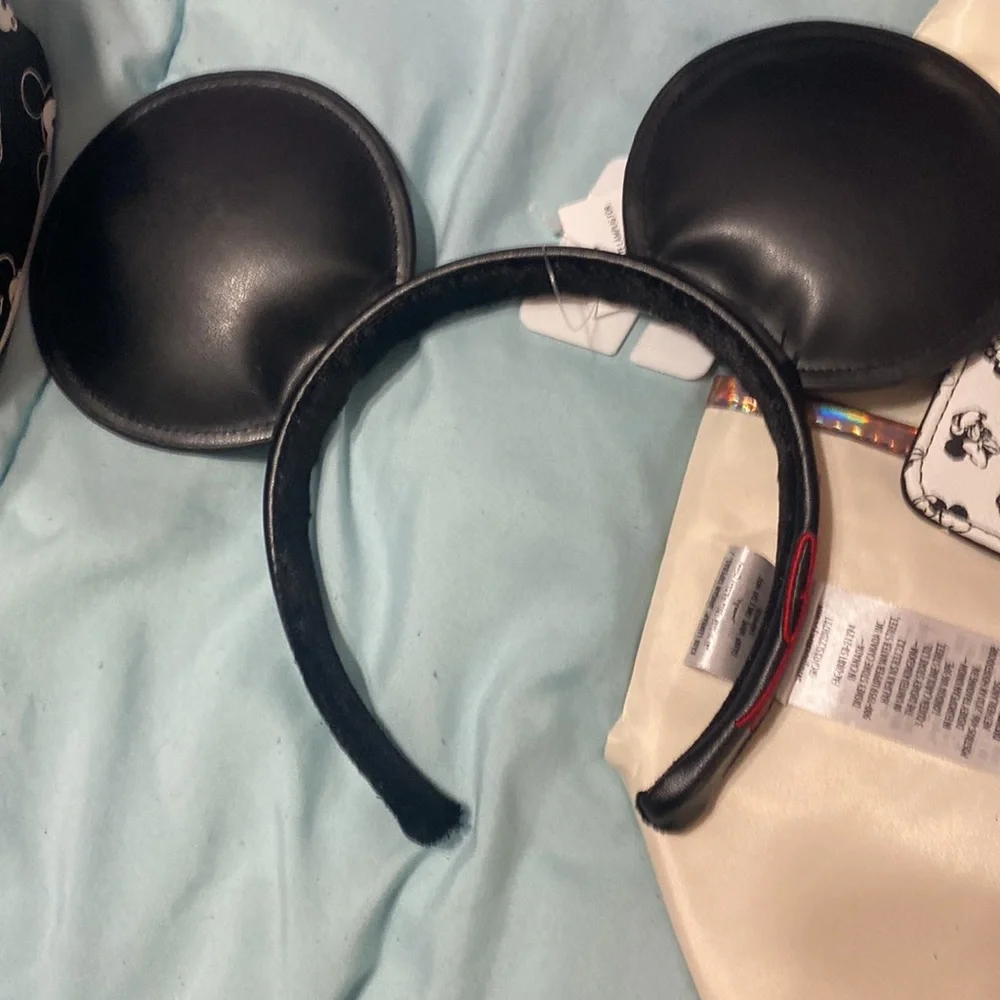 COPY - COPY - COPY - Disney latest Mickey & Minnie LoungeFly Bundle - Picture 3 of 4